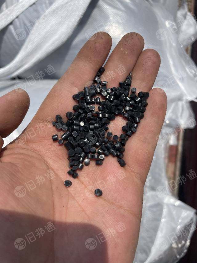 出售各种PVC软质颗粒
