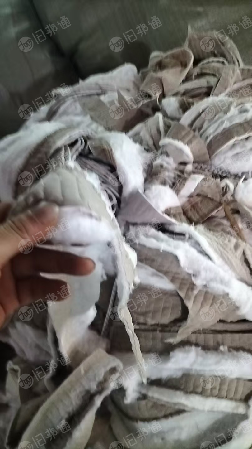 长期大量出售废布料，黑料，下脚料，基本是家纺厂下来的，货在江苏南通