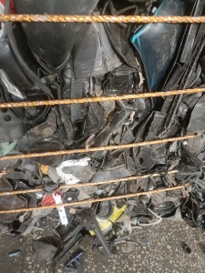 出售黑丙压块，现货几吨，长期有货