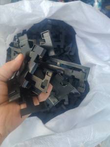 长期出售黑色PC毛料，电子厂下来的