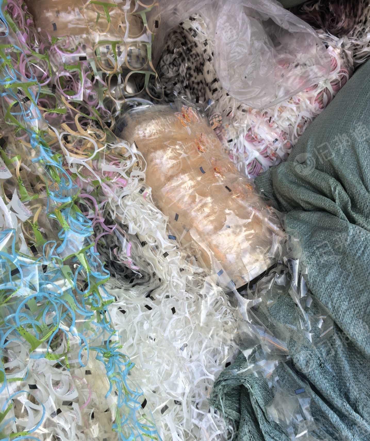 出售PE膜废料，果冻封口膜边角料，现货两三吨