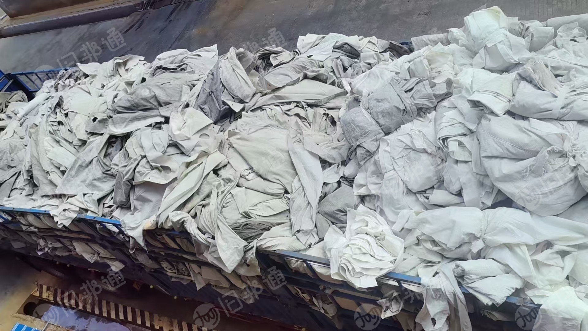 长期出售涤纶过滤布，清洗过的，可做造粒做泡料用，现货有15吨左右