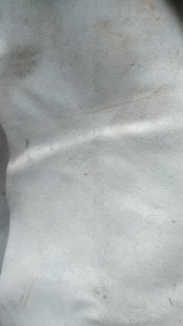 长期出售造纸厂下来的无纺布，无纺布边角料，现货四五吨