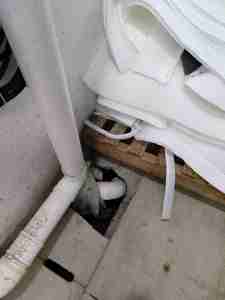 长期出售床垫厂下来的涤纶单丝，改性聚酯纤维，月供四五吨