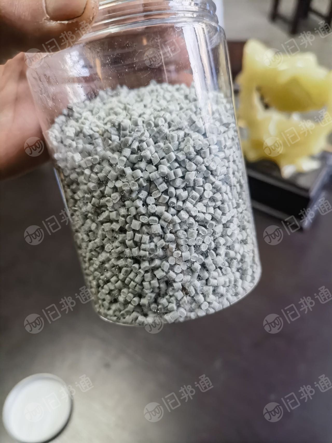 出售干造原料袋颗粒