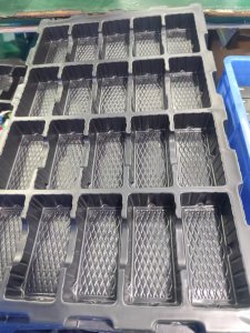 出售PET吸塑盒毛料