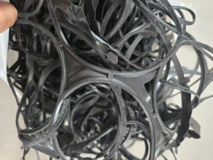 长期出售丁基胶气门嘴垫皮的下脚料