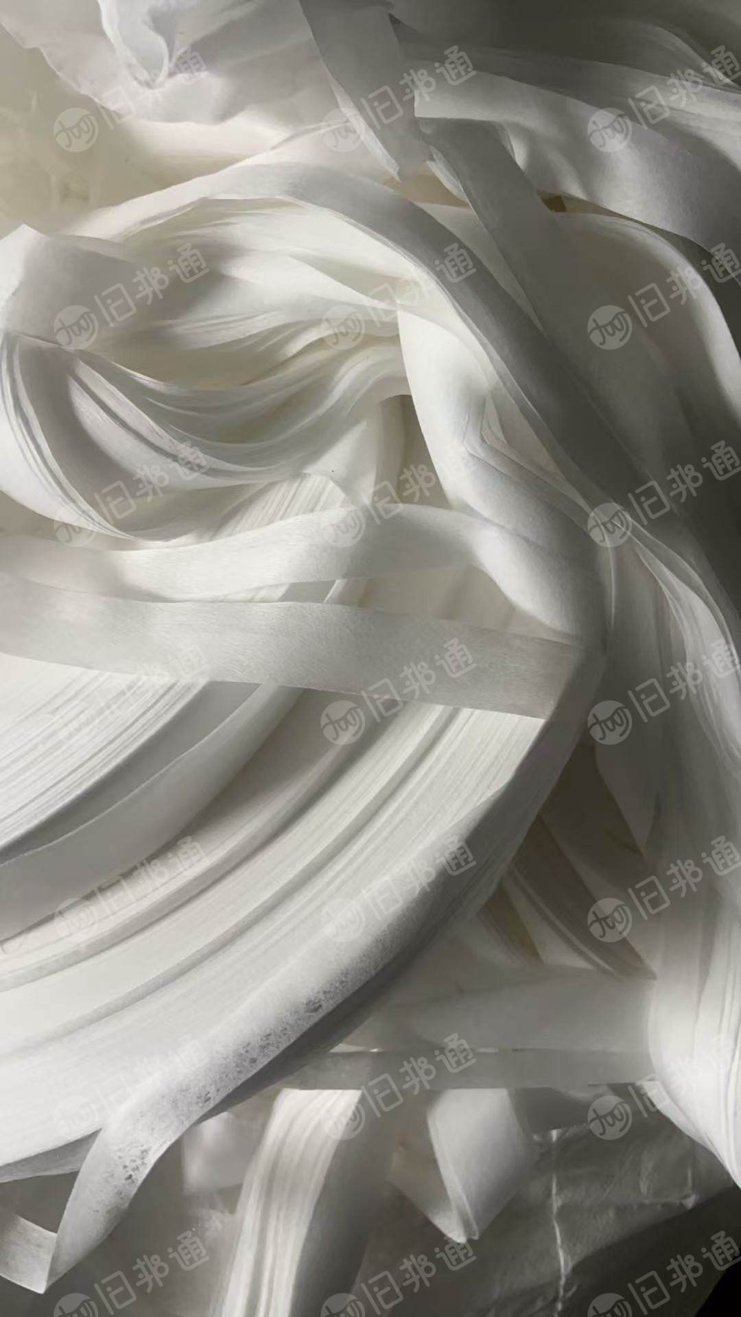 长期大量出售水刺无纺布边角料，无纺布边角料，现货13米一车