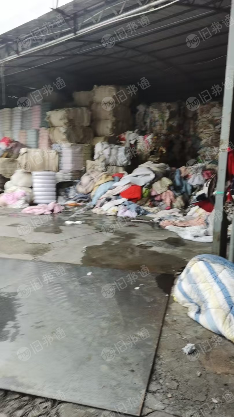 长期出售长丝被,旧棉被,丝绵被,月供200吨