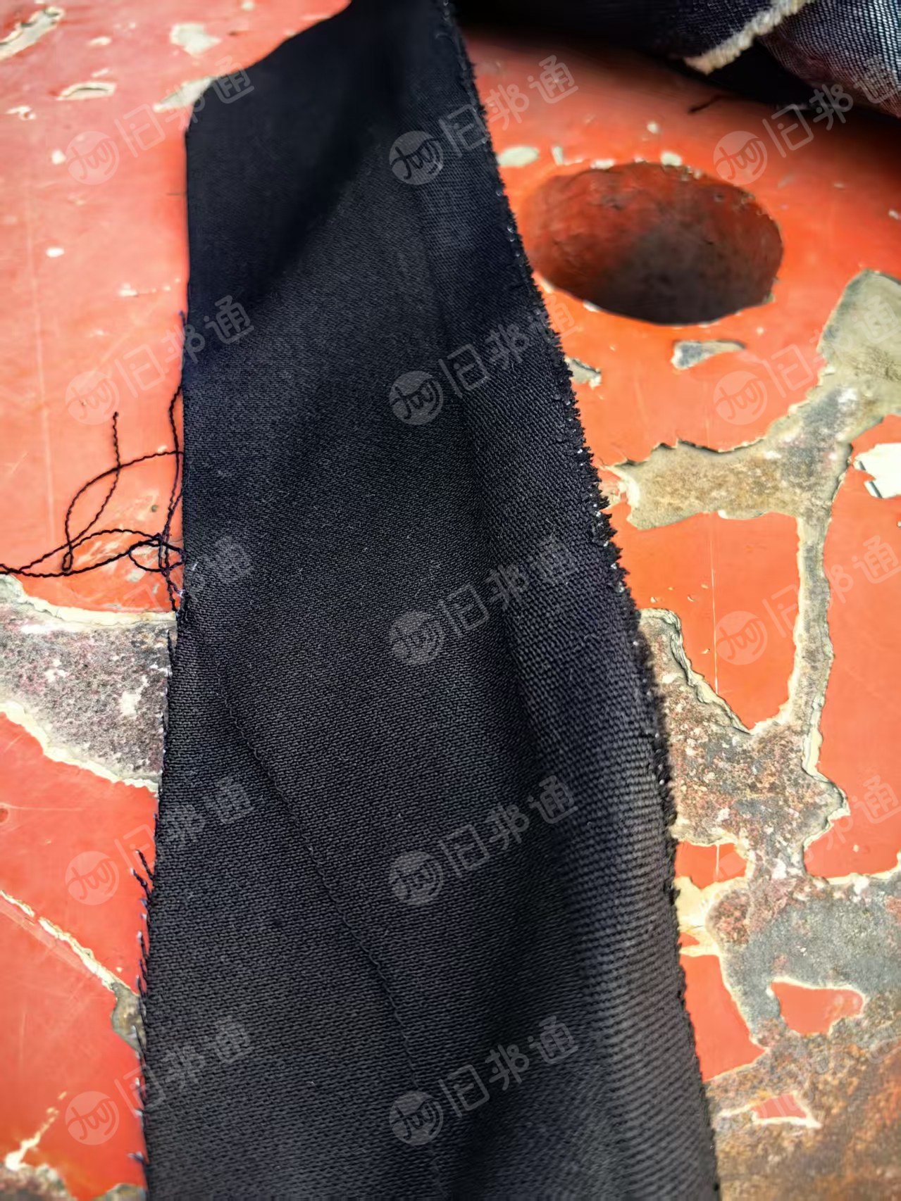 长期出售氨纶废布,牛仔废布,服装下脚料,氨纶废布现货有10吨,货在山东菏泽