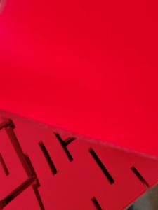 长期大量出售红色毛毡布，无纺布边角料，每天都有9.6米一车，货在湖北孝感