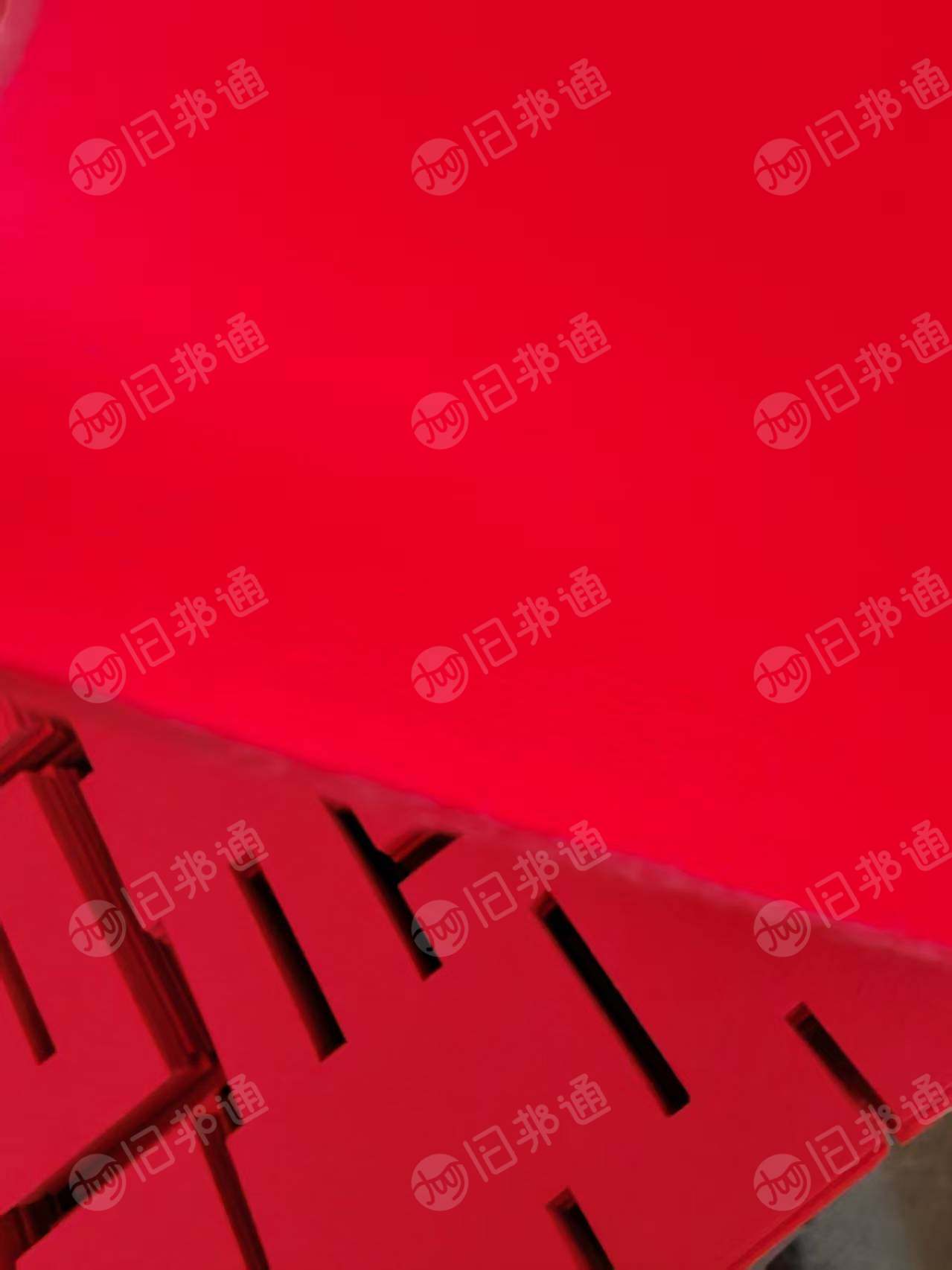 长期大量出售红色毛毡布，无纺布边角料，每天都有9.6米一车，货在湖北孝感