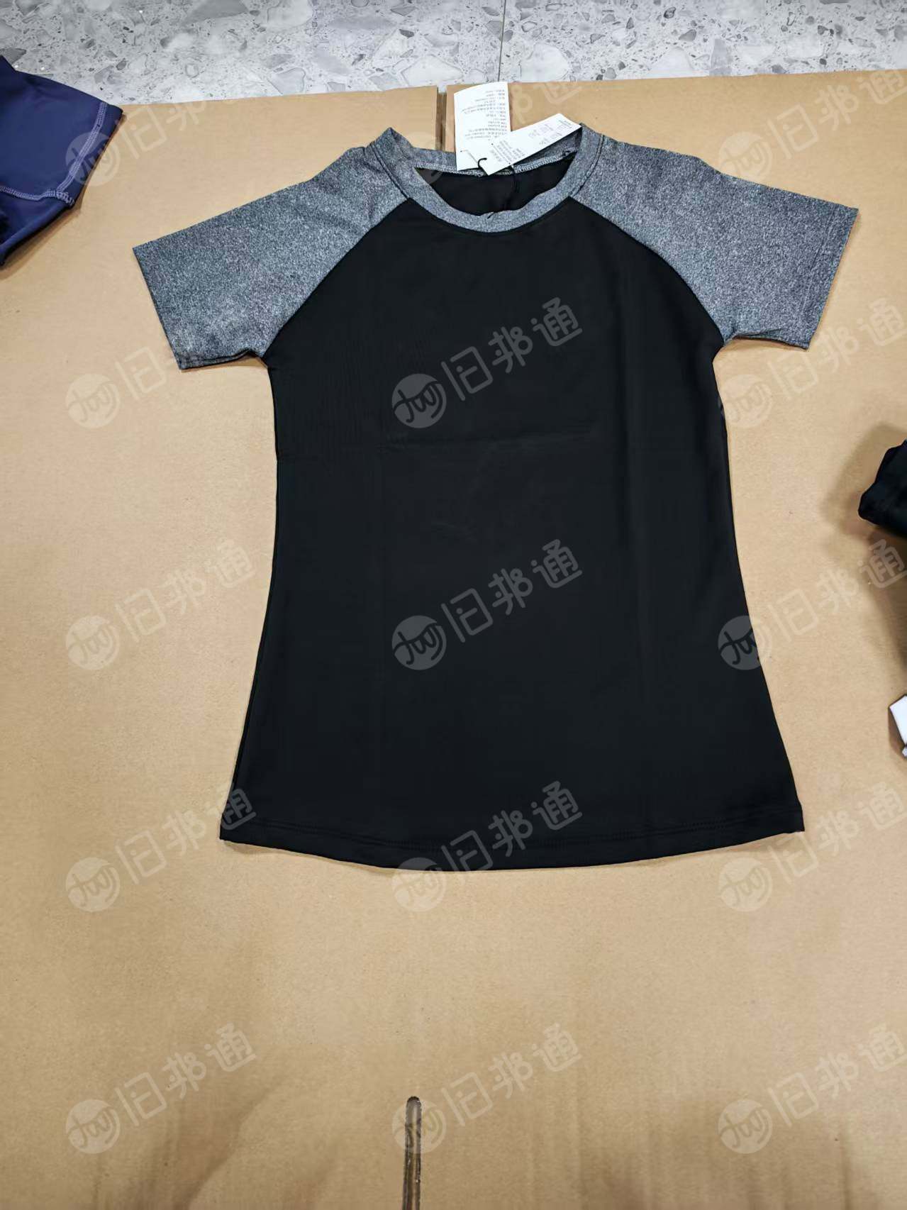 出售库存衣服,瑜伽运动服,库存服装,现货有11万件,货在广东东莞
