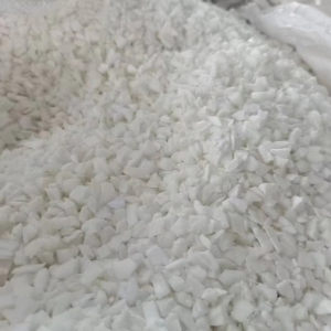 出售纯pp管芯破碎料