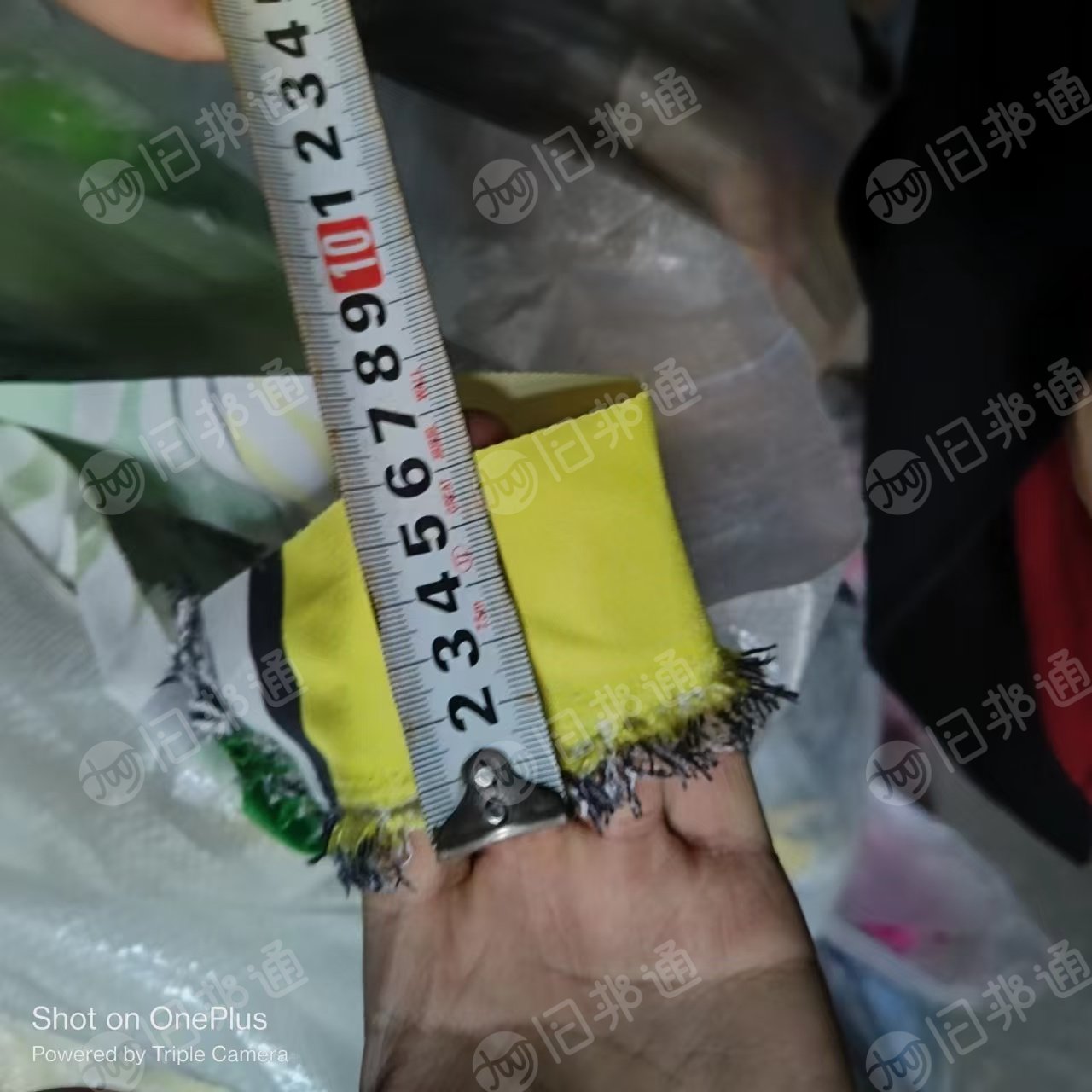 长期出售做被套切下来的布条，涤纶布条，月供5吨左右