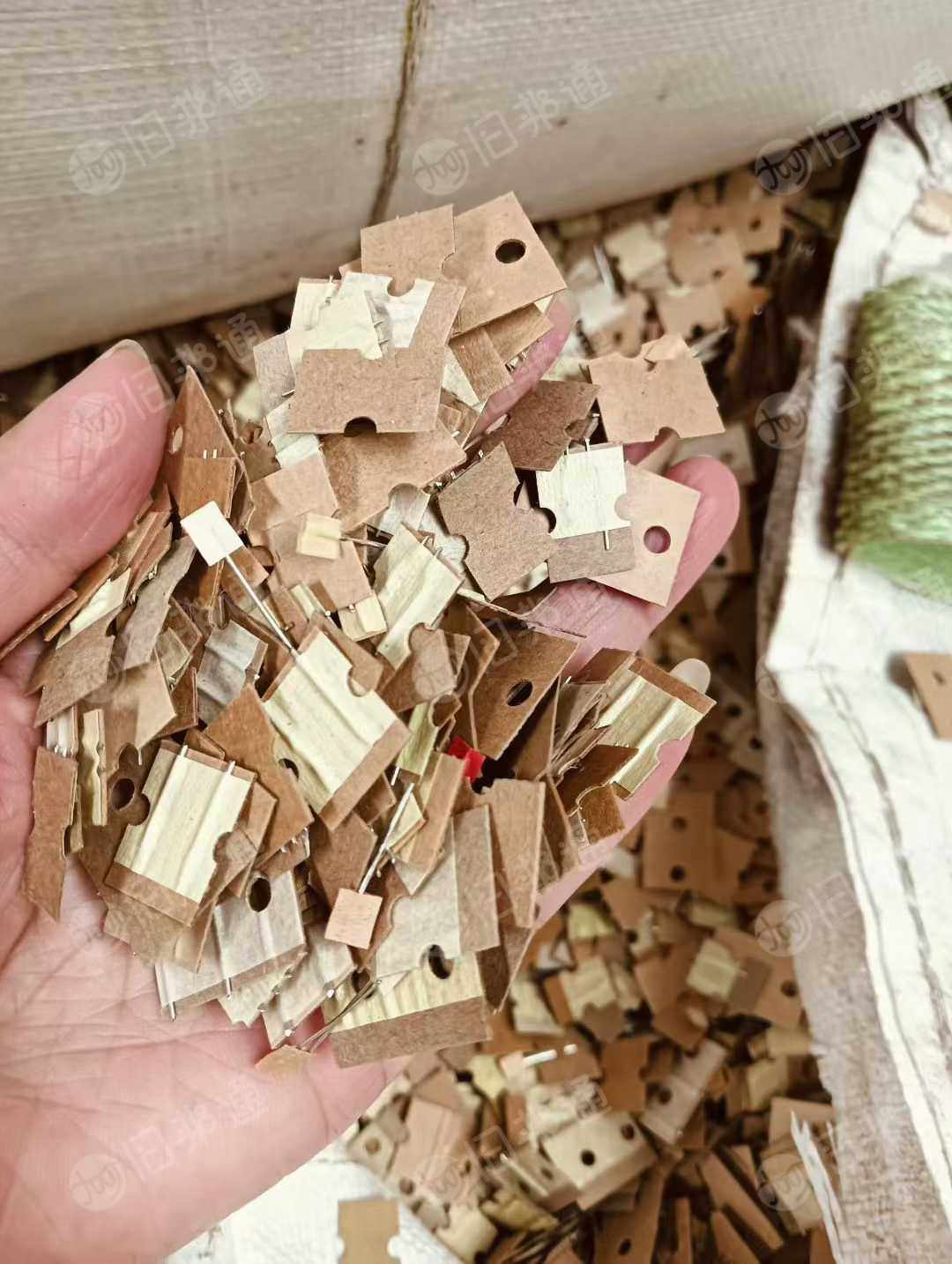 出售纸片铜铁针，现货十几吨