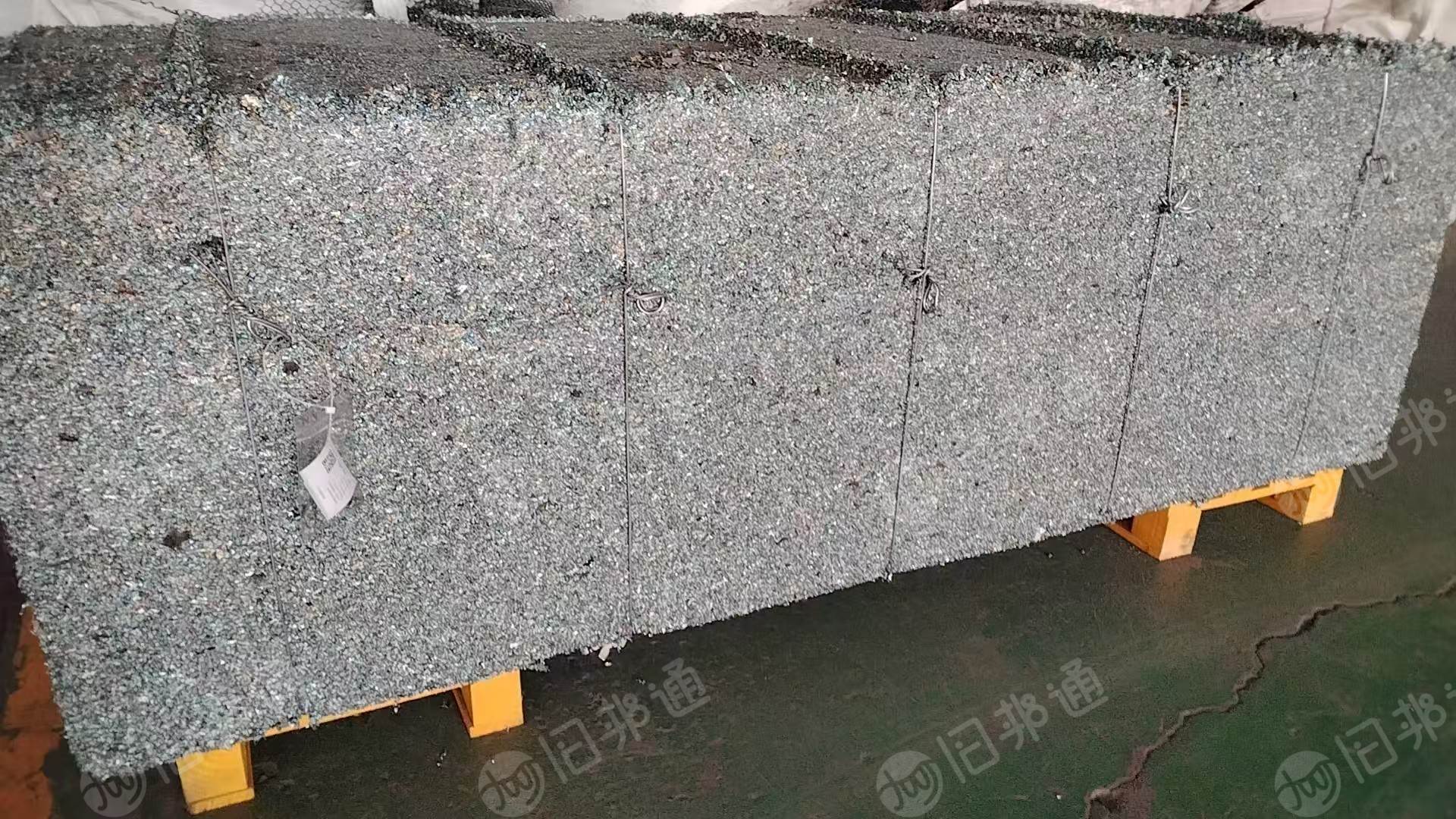长期出售废旧空调铝箔，每月180多吨，出水保92以上