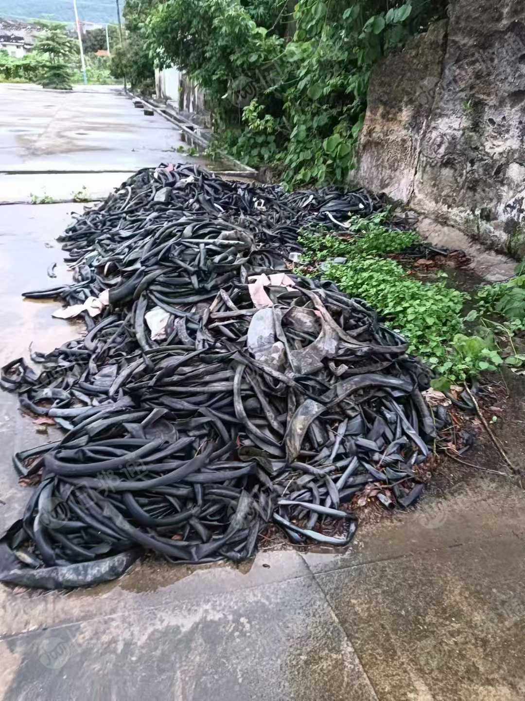 出售丁基胶内胎混合料，长期有