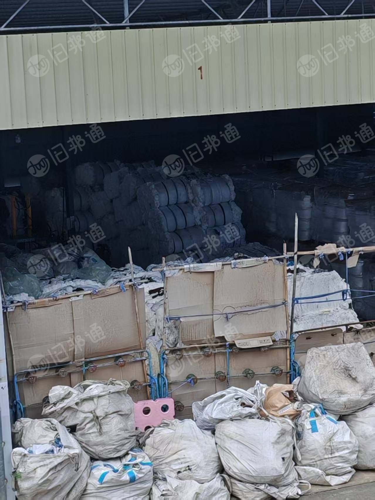 长期出售涤纶DTY废丝,涤纶废涤,涤纶黑丝,涤纶半消光丝,白色的比较多