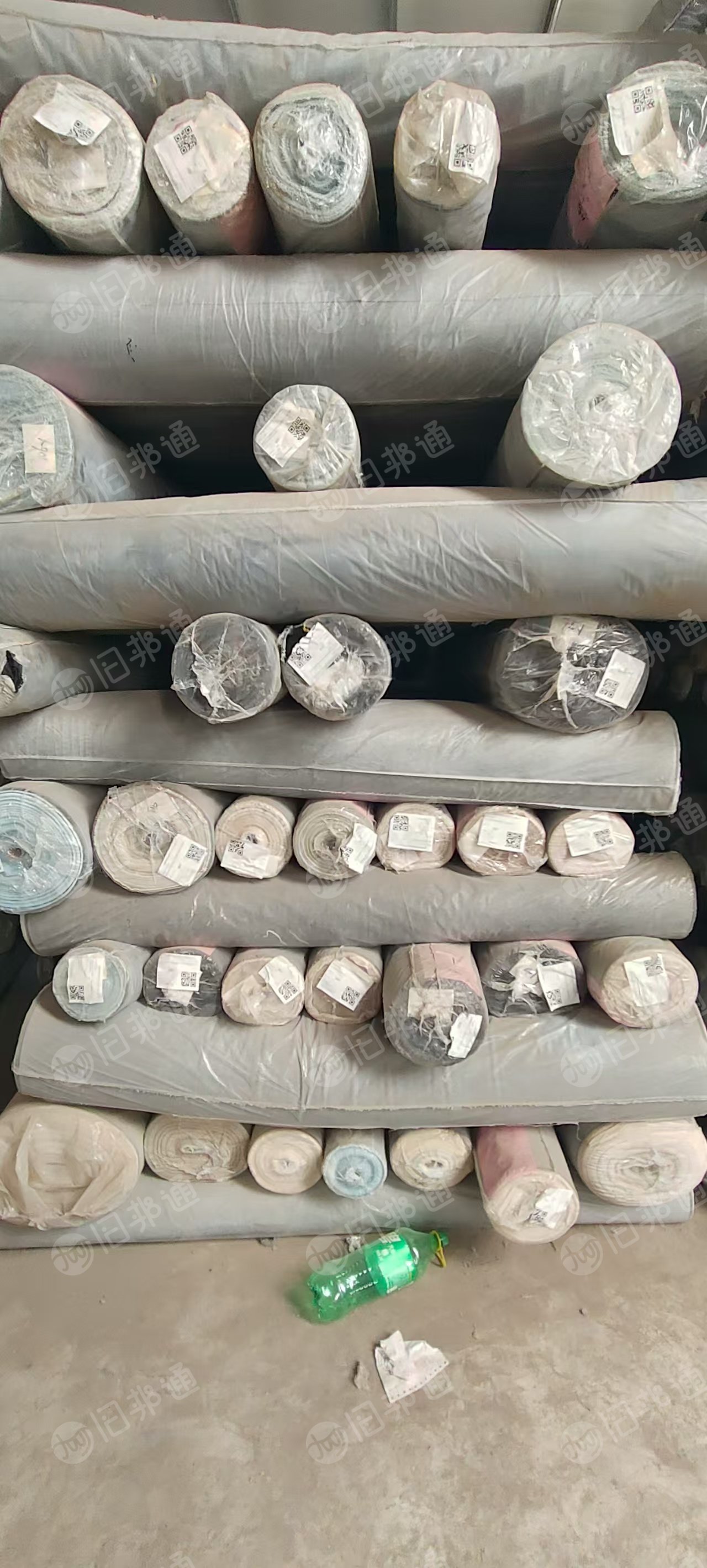 长期出售牛仔库存布,纯棉牛仔布,库存面料,库存布,现货十四吨左右,门幅1.5米,1.6米