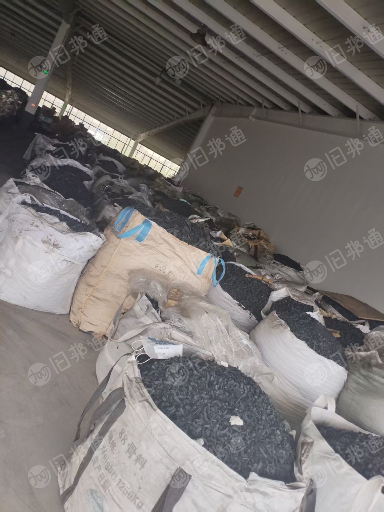 出售eva边角料，eva发泡料，月供9.6一车