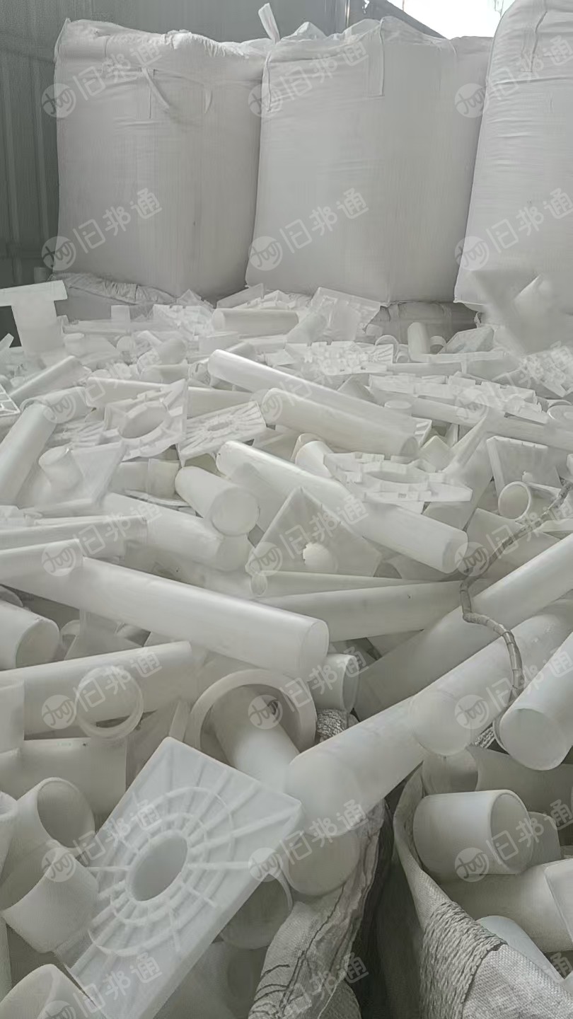 常年出售PP/PE管芯破碎料