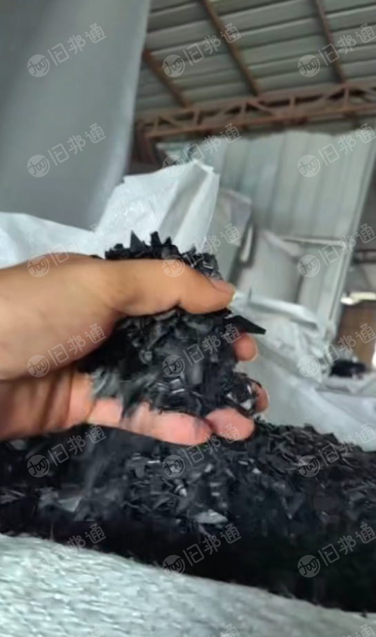 常年出售PVC吸塑破碎料，月供200吨