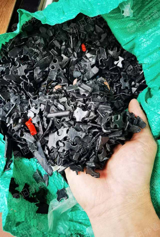 常年大量出售鲍鱼框废料,月供600吨左右