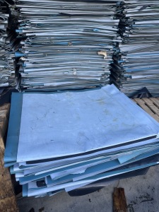 出售PE钢卷皮毛料