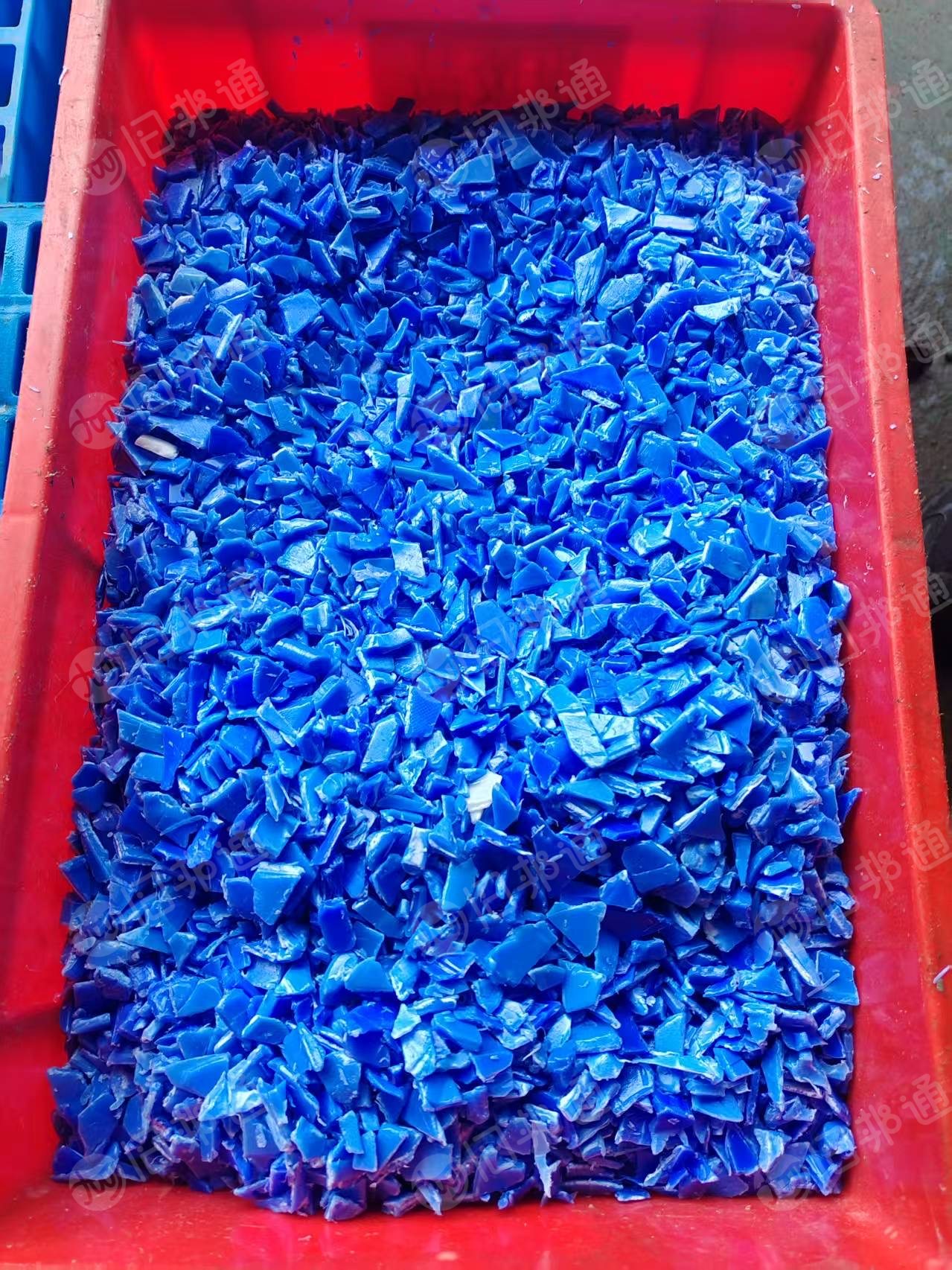 出售一级注塑黄兰筐低压破碎料，现货29吨