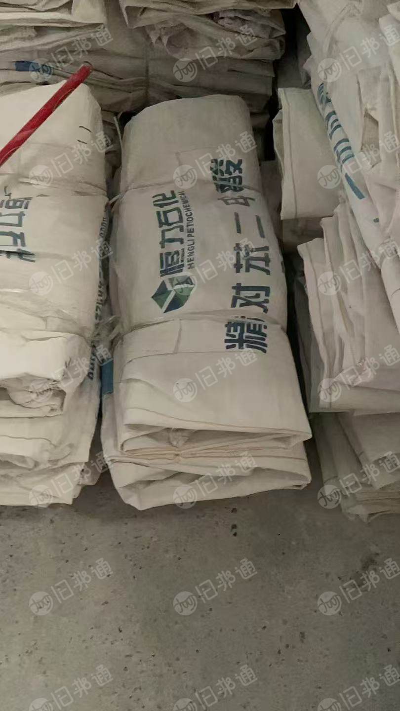 出售二手吨包，可装一吨半，规格90×1.1，也有烂吨包