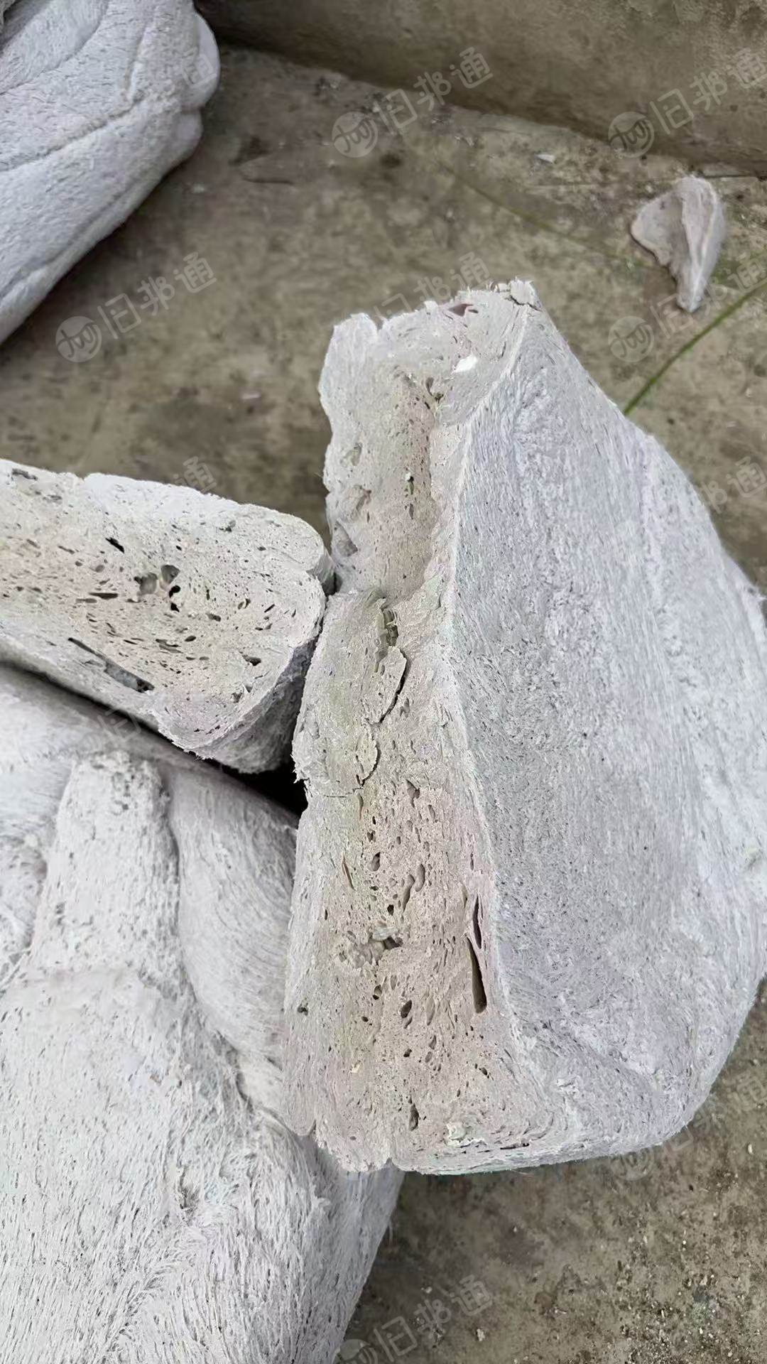 出售KT板热熔块，现货20吨左右