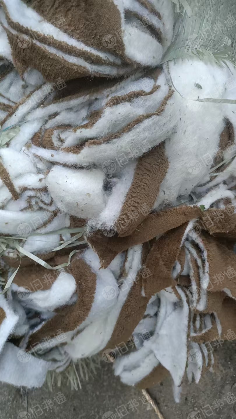 长期出售丝绵下脚料，夹丝棉，绗棉，月供30吨，货在湖南邵阳