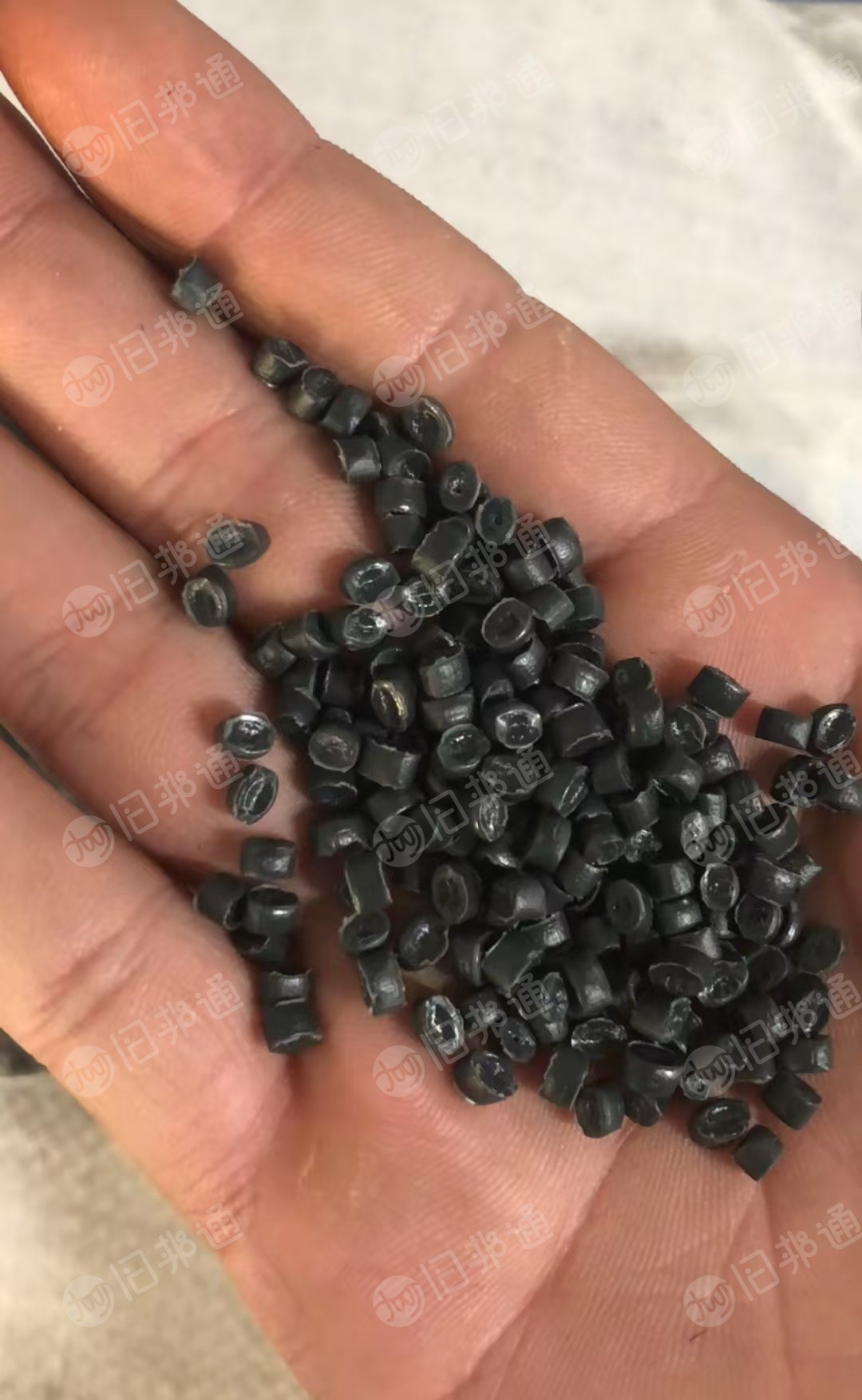 出售PE低压中空颗粒,可吹塑,拉管,注塑用