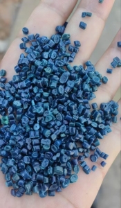 长期出售高压膜颗粒，一级二级三级都有