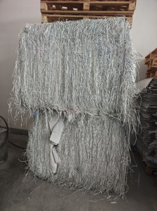 出售无膜烟卡纸废料