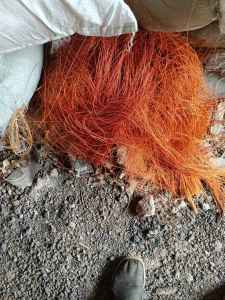 长期出售涤纶废布，涤纶长丝，涤纶丝，现货有5吨左右，货在河北衡水