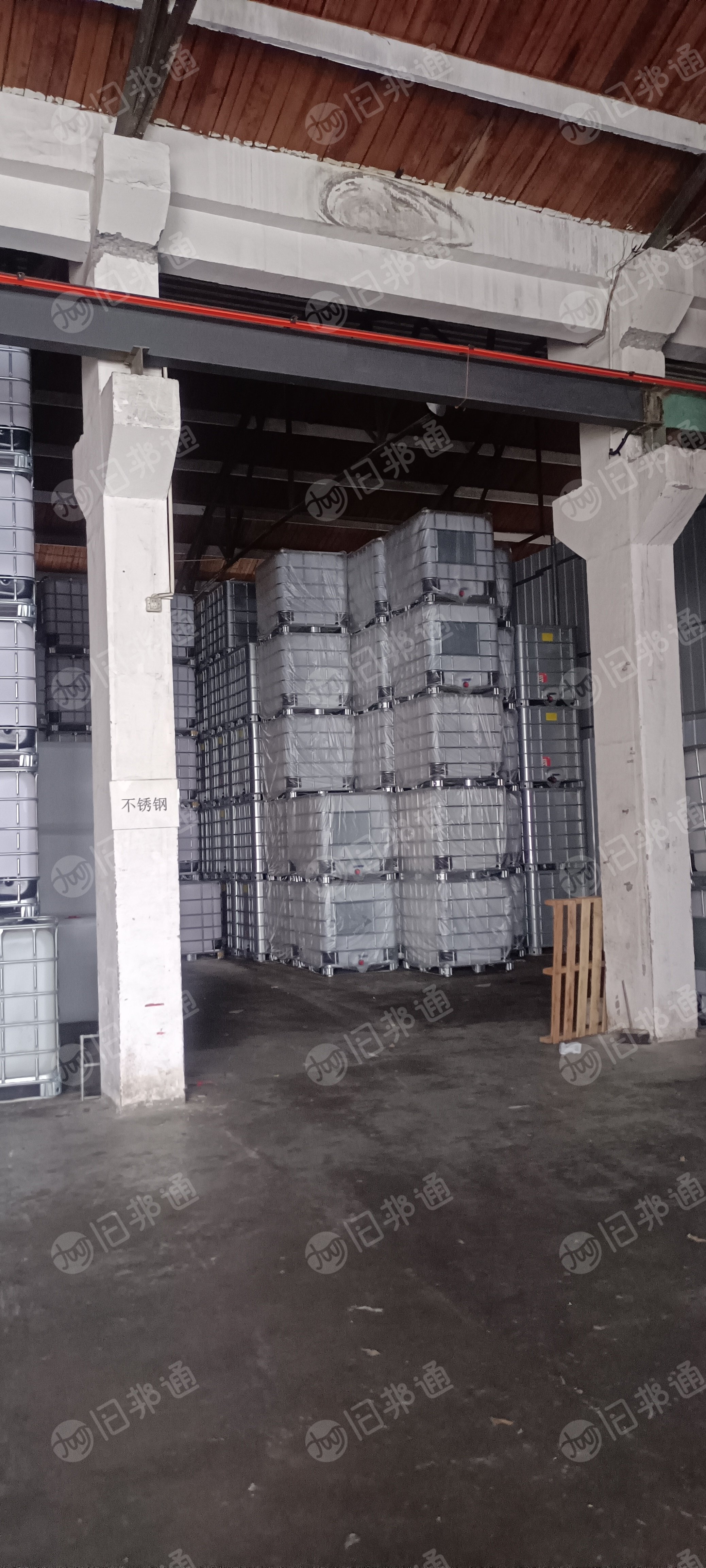 大量求购吨桶，塑料桶