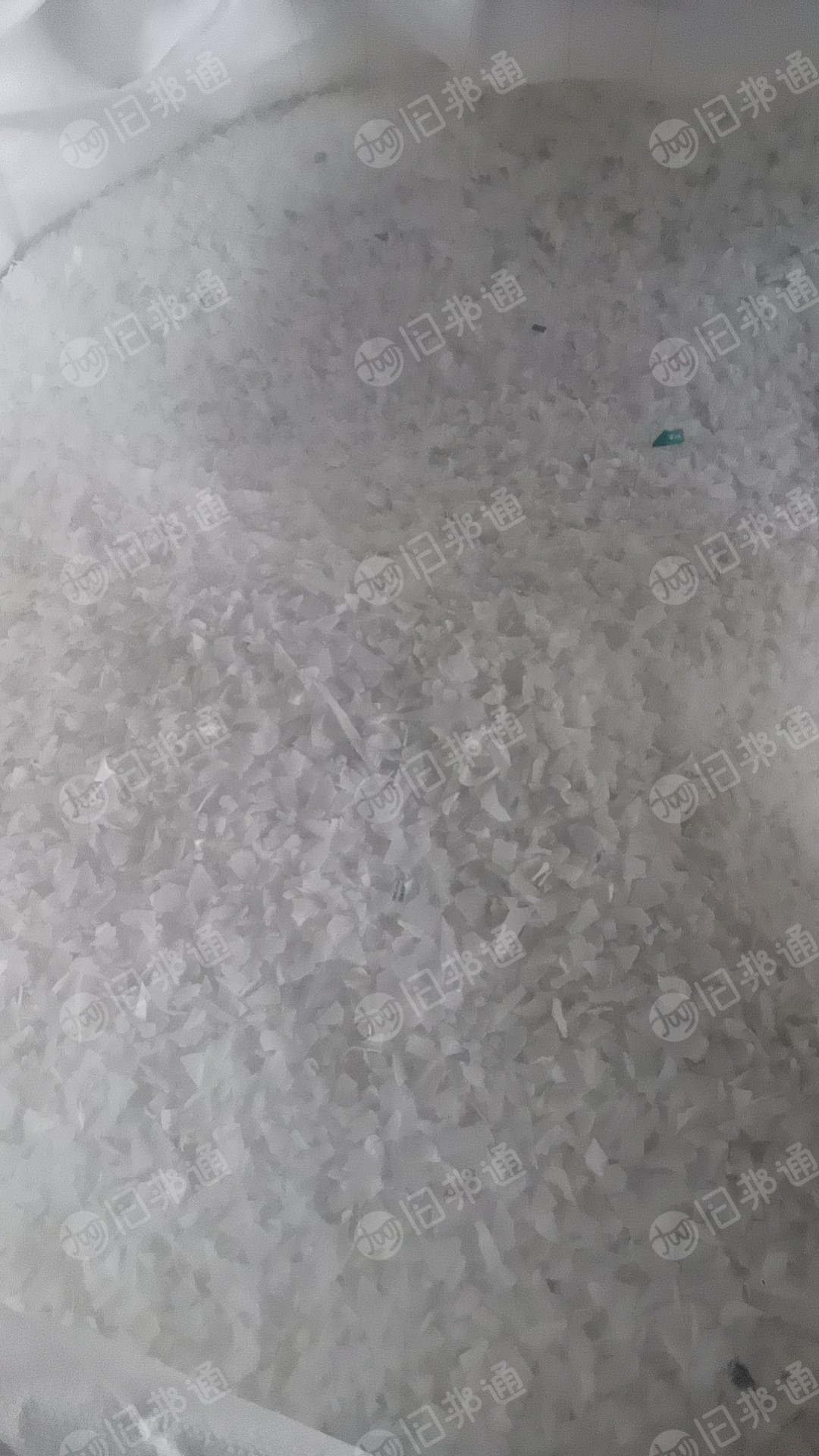 长期出售水洗纯透析桶破碎料，ab桶破碎料，货都是在医院收回来破碎的