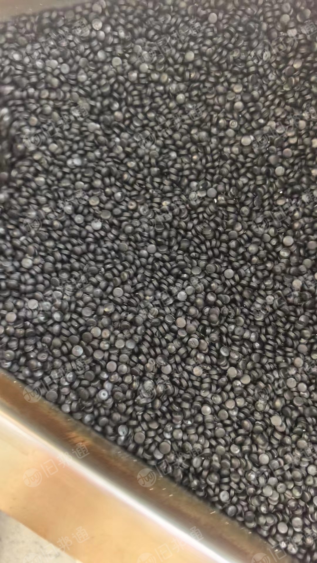 长期出售管道颗粒，拉伸在20左右，可生产拖拉管，克拉管，压力管等