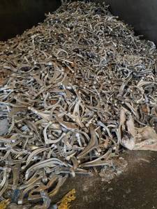 厂家大量求购铝屑,铝制品下脚料,炼铝用