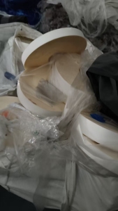出售乳白pp膜废料,现货四米二一车