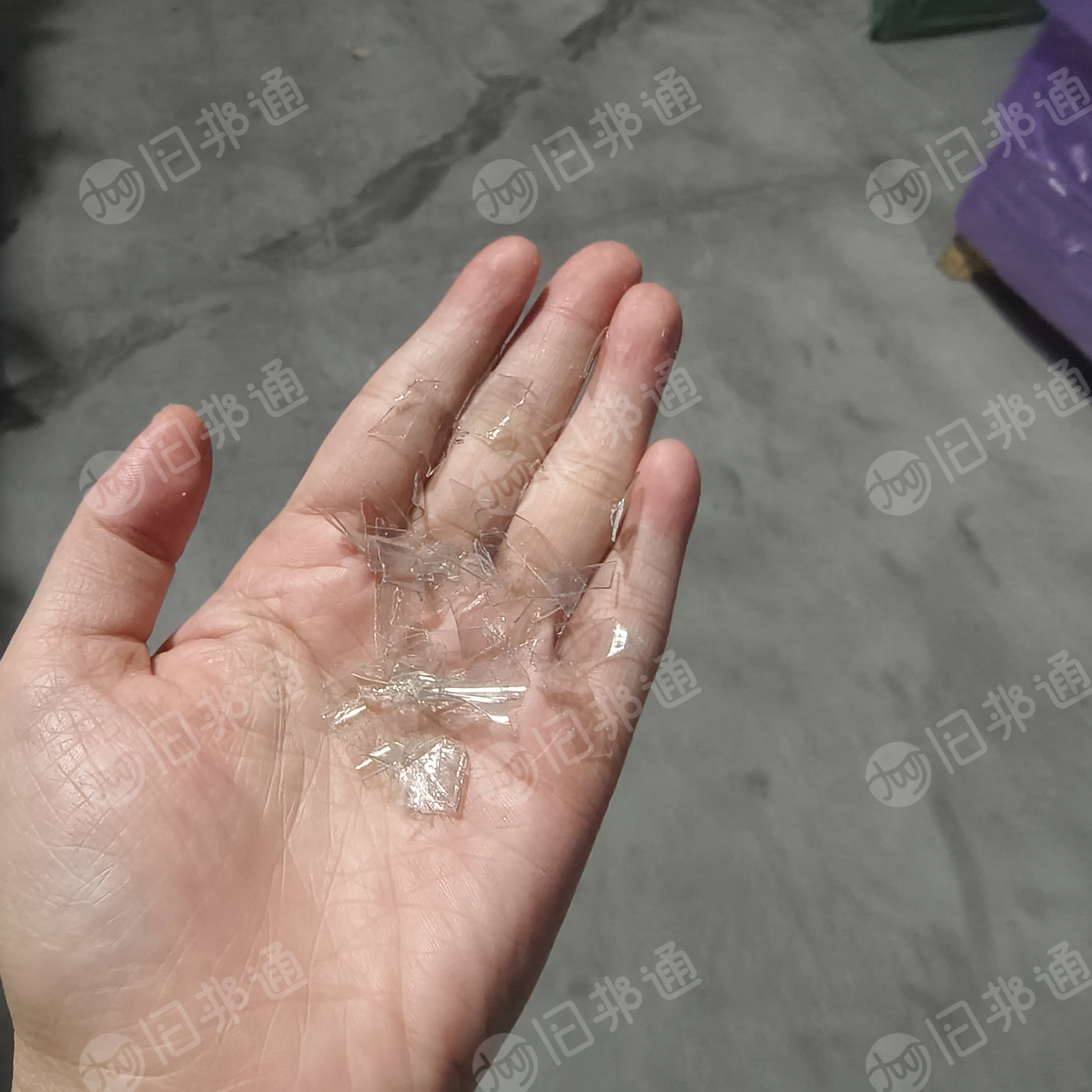 长期出售PET吸塑盒破碎料,A级,B级分开