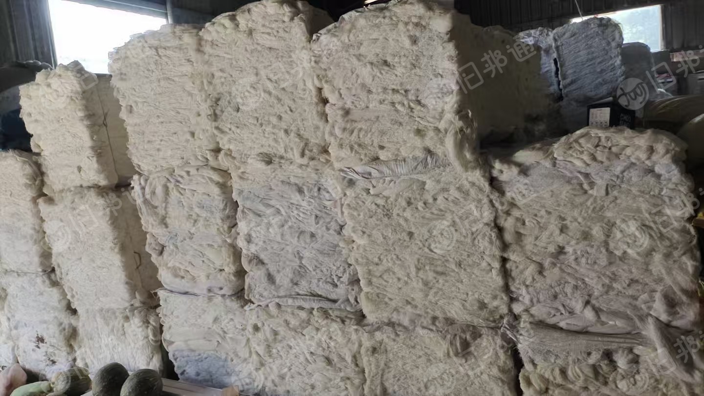 长期出售洗碗巾下来的纯棉废布，纯棉边角料，涤纶废布，月供五六十吨