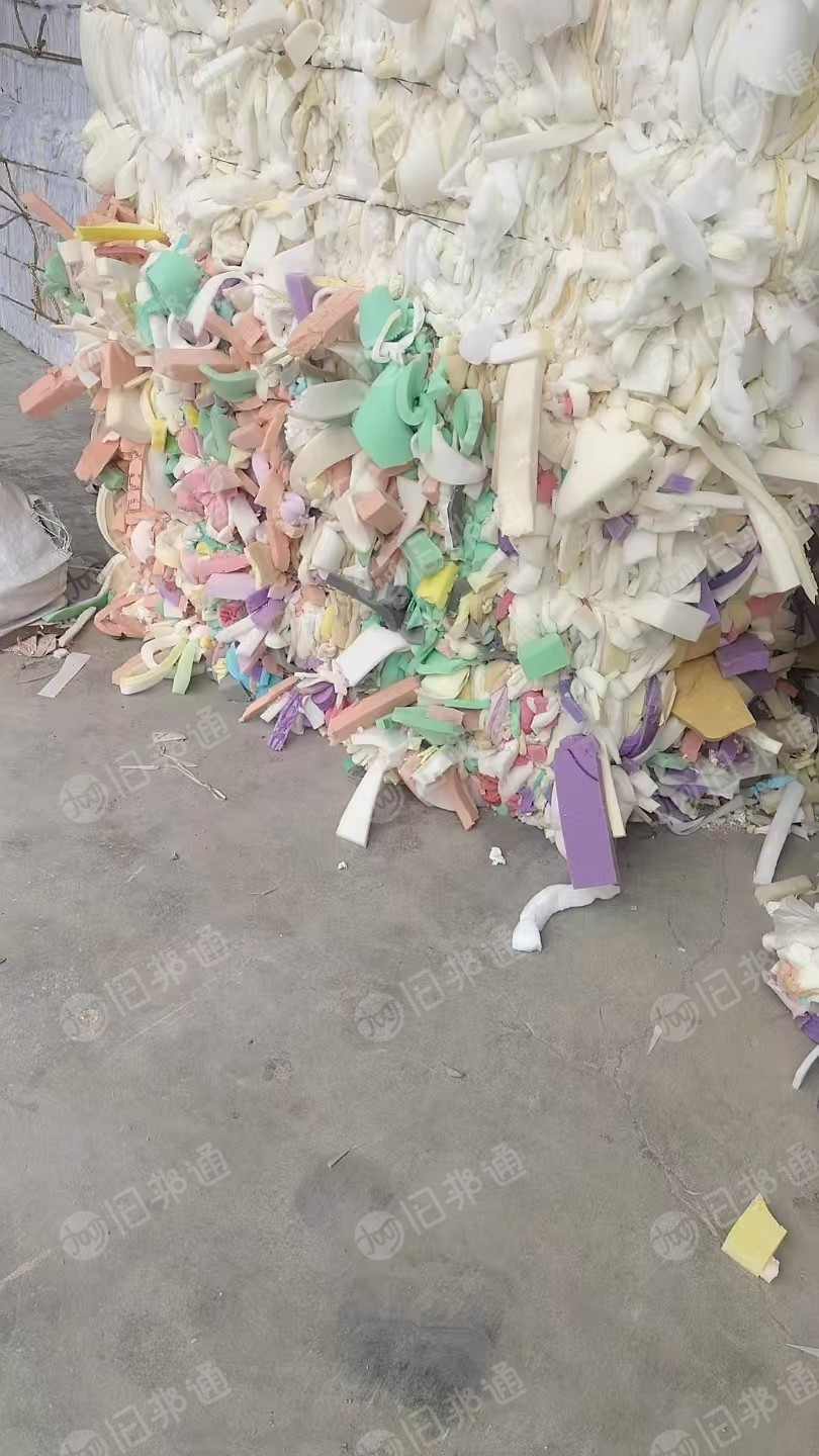 长期大量出售废海绵，海绵边角料，家私棉，月供100吨左右，货在江西赣州