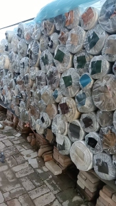 长期大量出售库存PU皮革，一等品，二等品，大小卷都有，货在河北保定