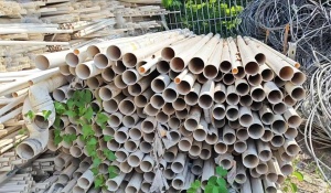 出售二次利用硬质PVC大小管废料，长度均为4米