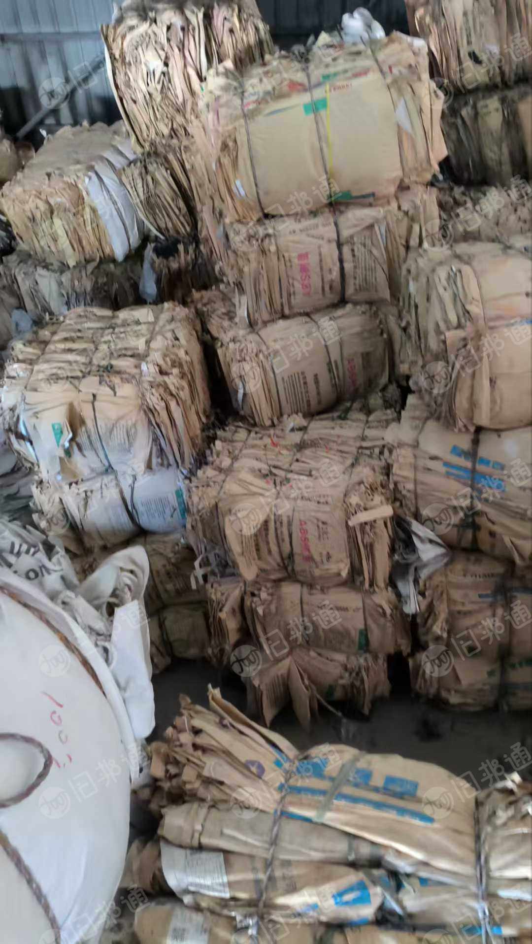 出售废旧纸塑袋废料，现货二十多个包，大部分是装颗粒下来的