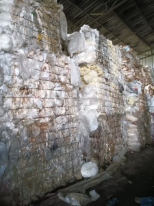 长期大量出售二级水洗高压膜废料