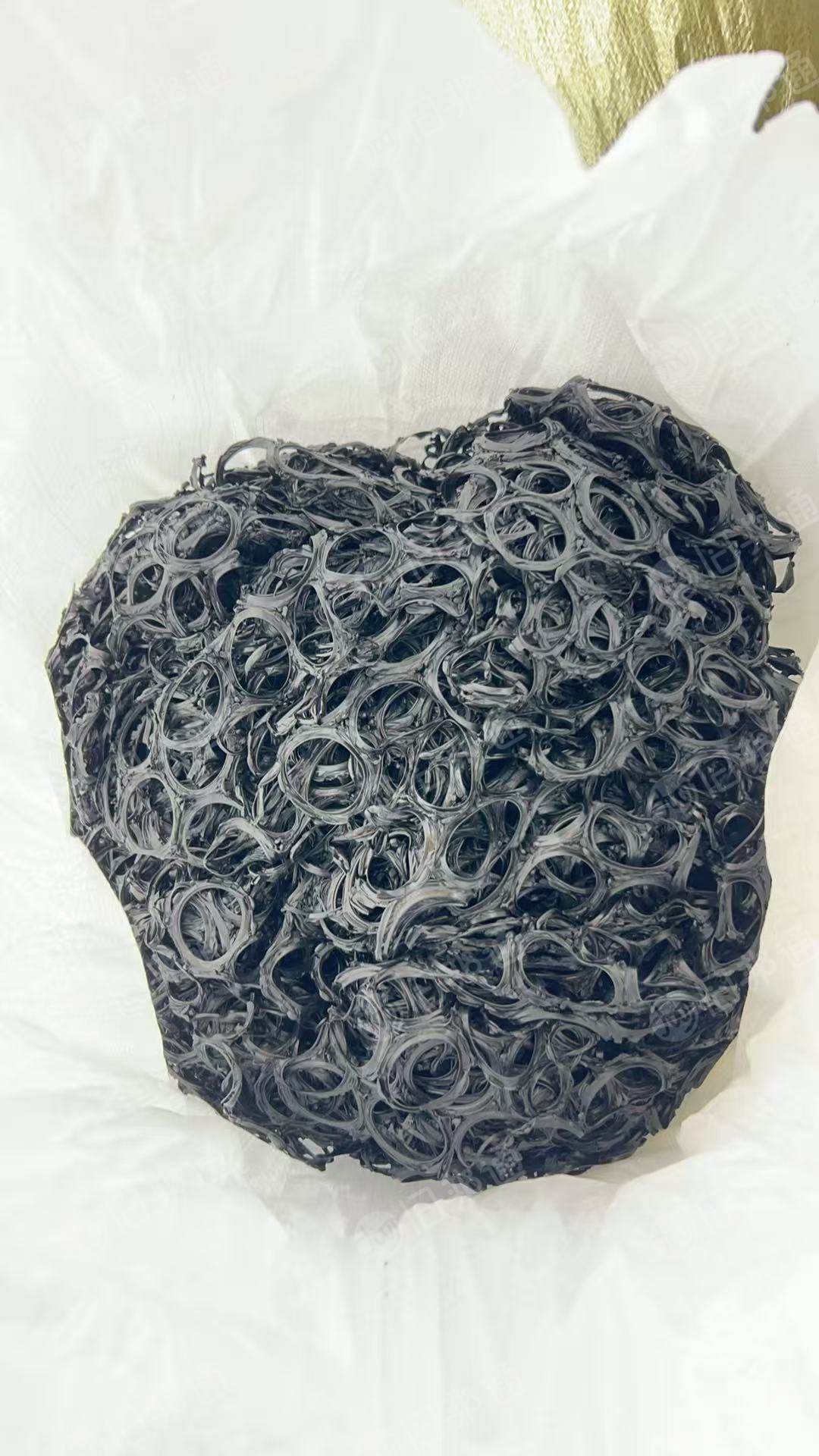 出售密封箱下来的丁晴胶边角料
